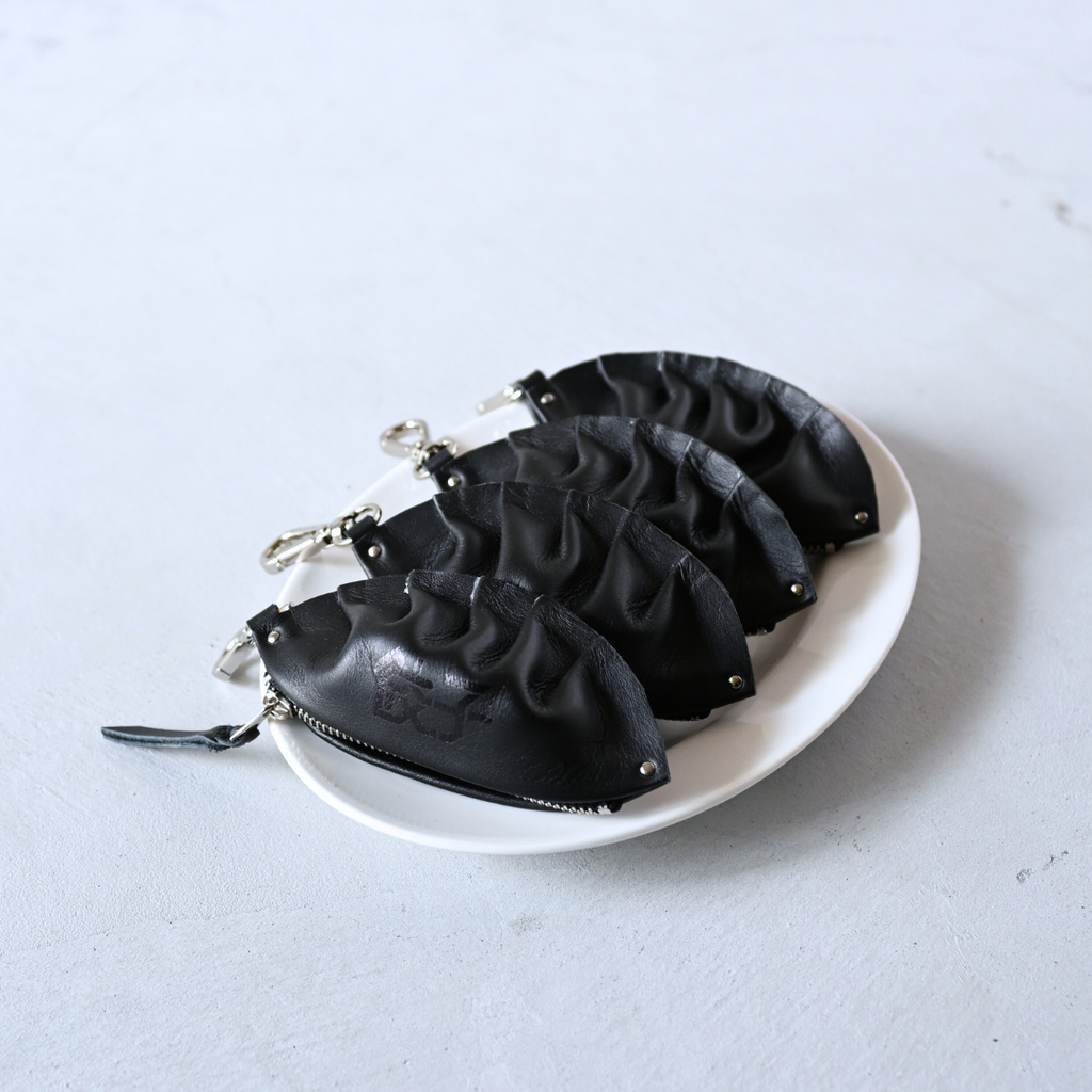 OneDrop是和創作家一起共同開發的日本品牌。 – One Drop（ワンドロップ）