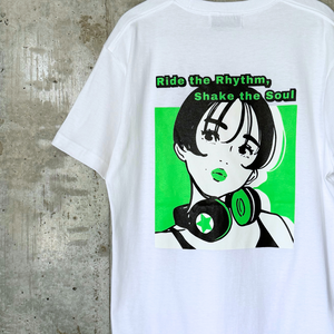 ONEGO HEAD PHONES GIRL Tshirt