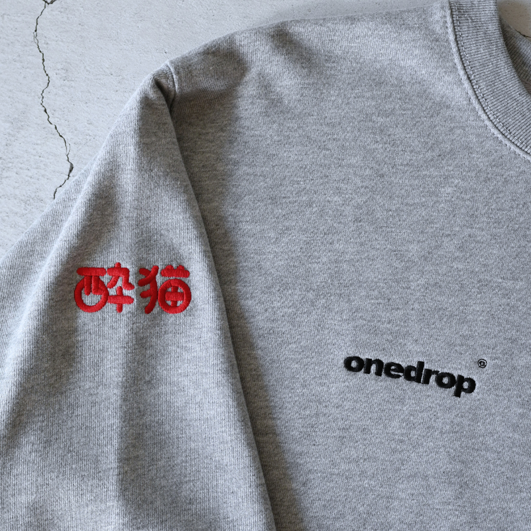 ともわか The Cat that Brings Luck and Sake 刺繍Sweat