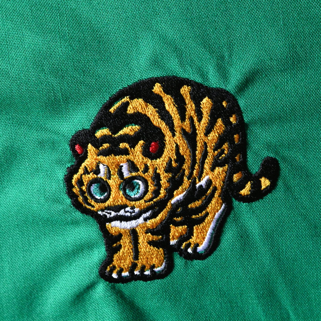 ともわか 虎猫刺繍Tote Bag