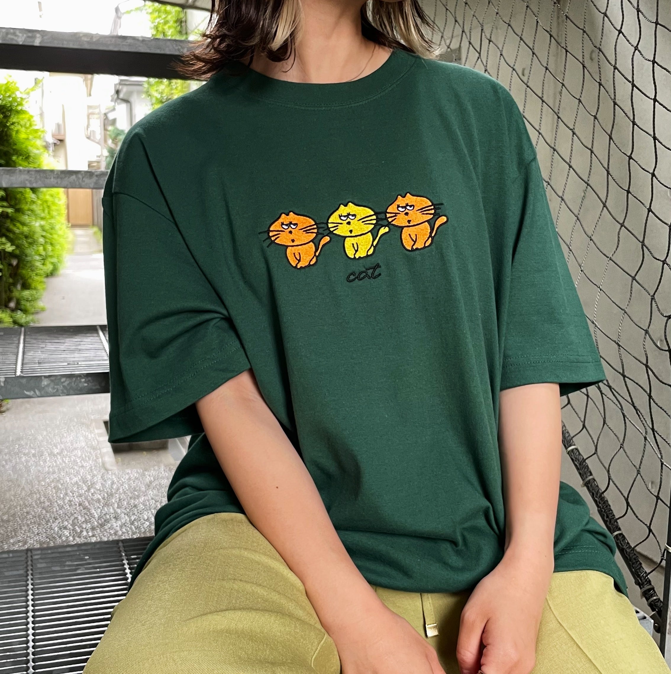 uyu Cats 刺繍Tshirt