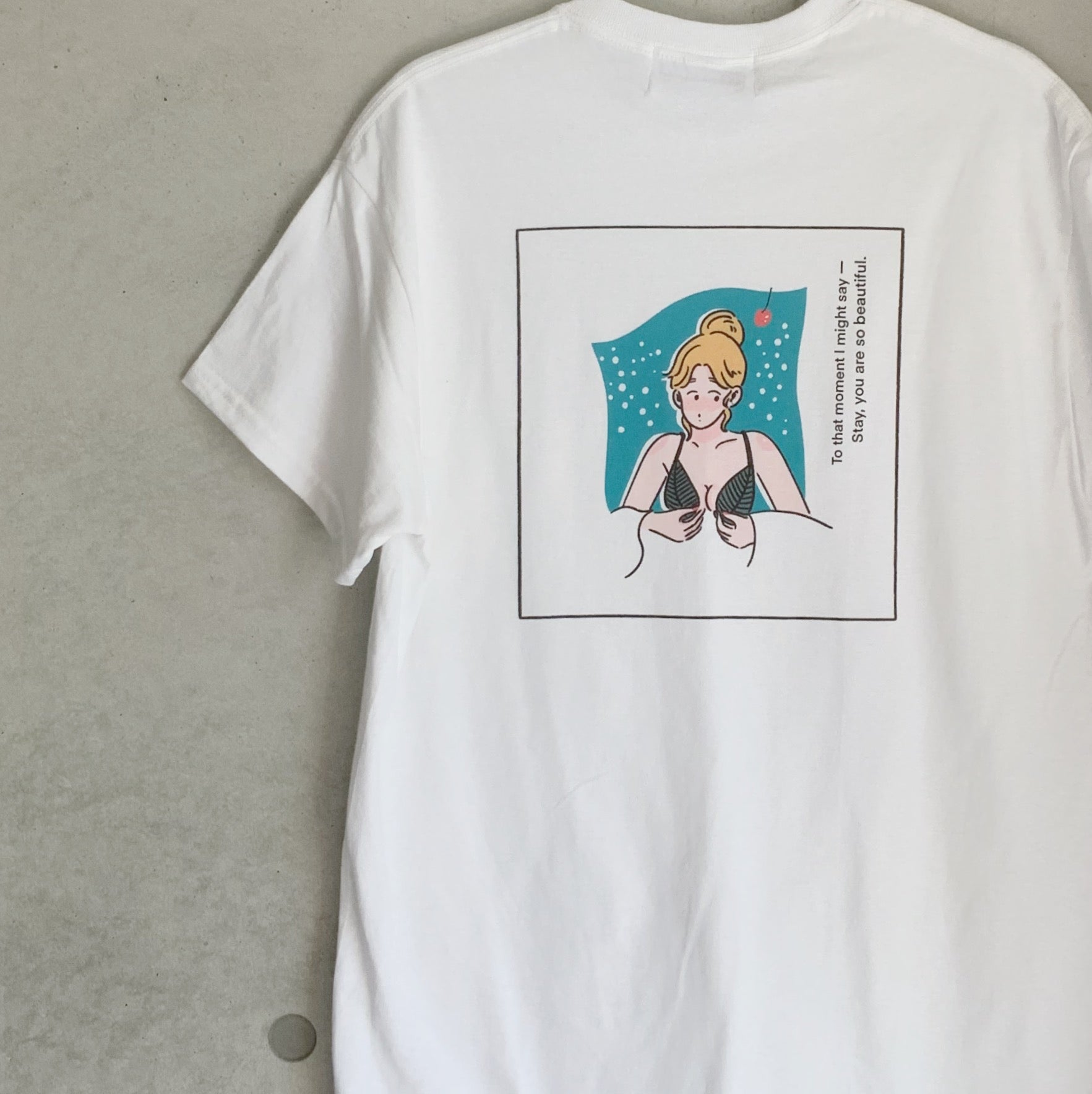 ito内衣 T-shirt