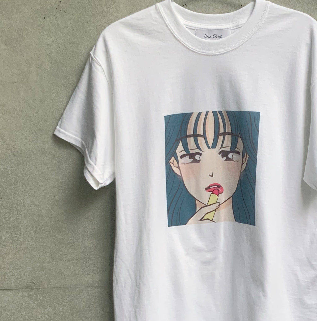 島田つか沙　口紅T-shirt