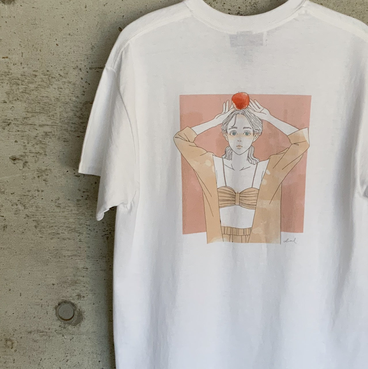 <transcy>大島 悠（Yu Oshima）Apple girl T-shirt</transcy>
